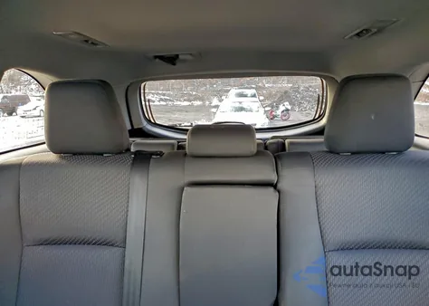 2018 Toyota Highlander Le z USA, uszkodzony, nr VIN 5TDBZRFH3JS914922